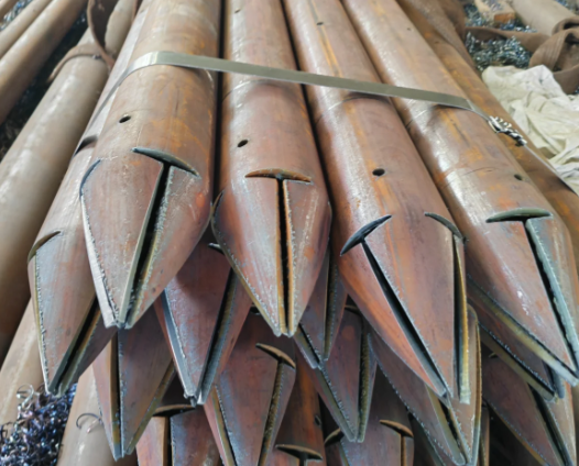 孝感注浆钢花管管棚管隧道预埋管42/48/50/89